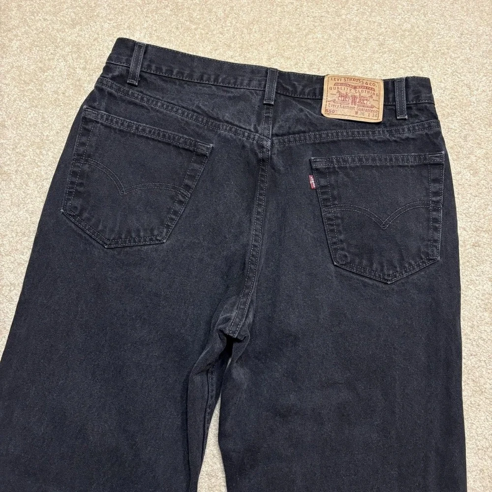 Vtg Levis 550 Jeans Mens 34x30 Black Relaxed Tapered Raw Hem Denim Pants USA 90s